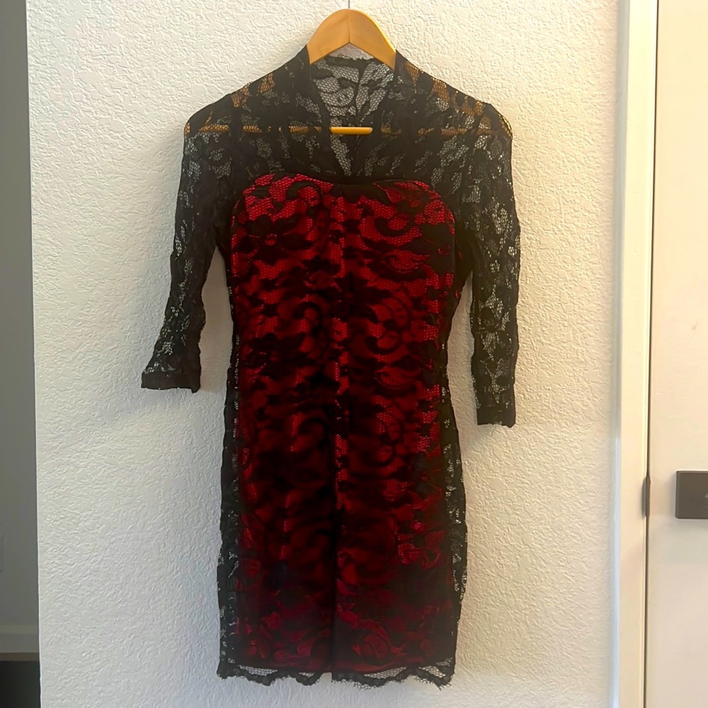 BKMGC (Medium) Lace Dress Black & Red